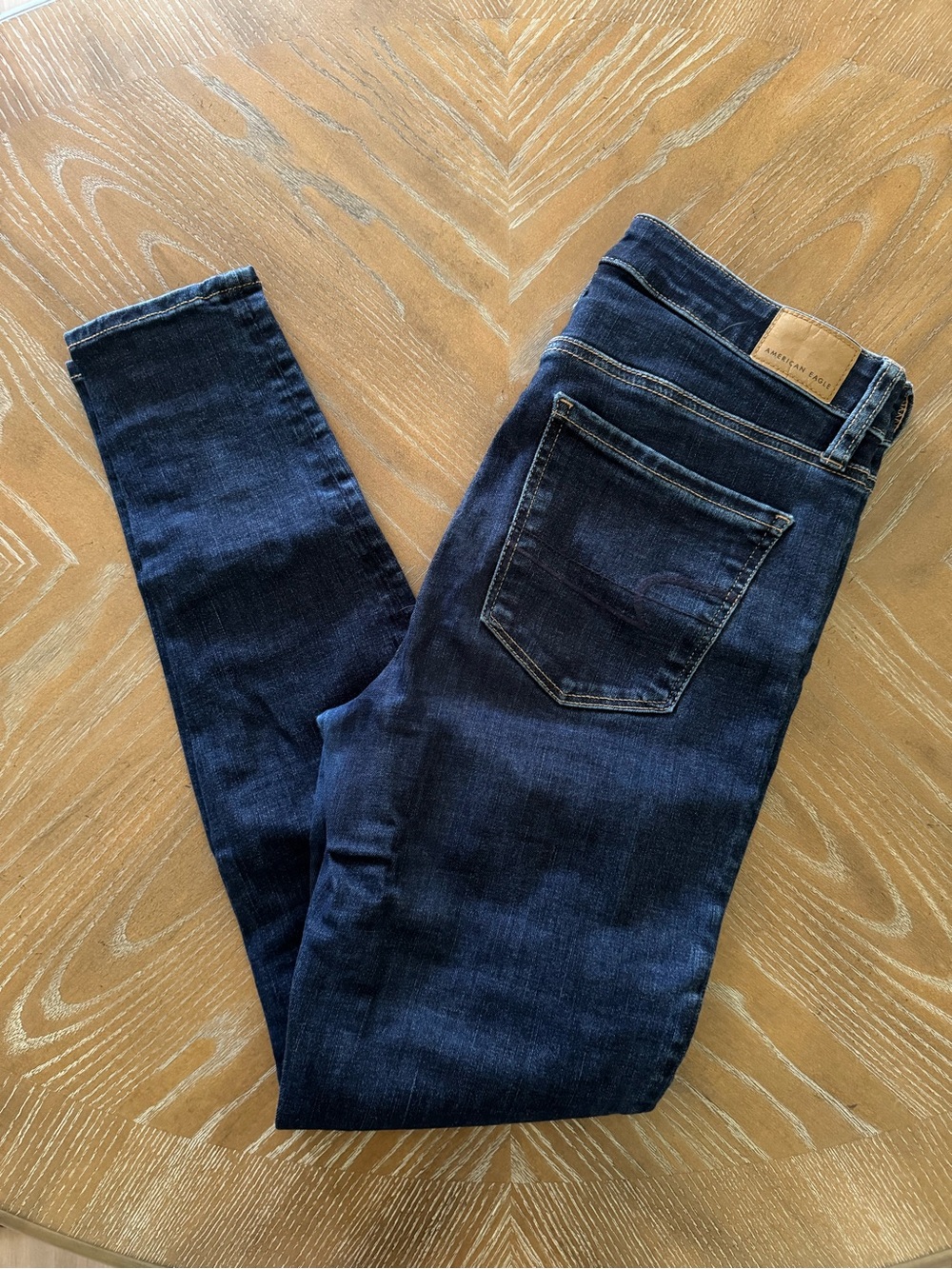 Women’s American Eagle Dark Wash Skinny Jeans